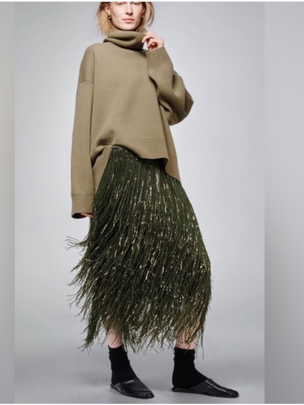 Zara LIMITED EDITION FRINGED SEQUIN SKIRT Green Large Blogger Fav ZW COLLECTION